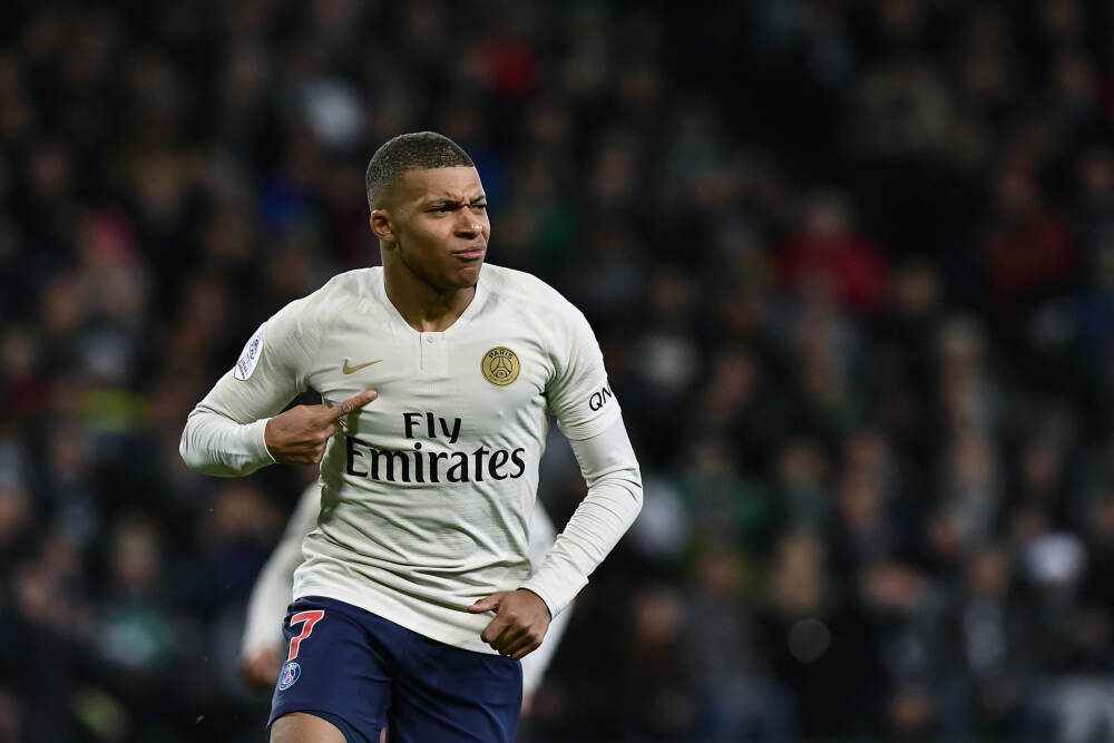 一日4桥通车 全年建成12座特大桥 中交二航局持续擦亮“中国桥”名片